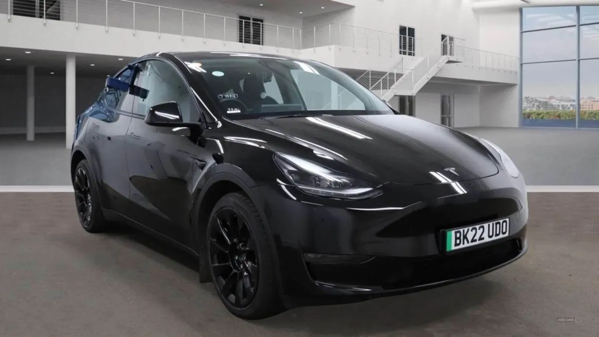 Tesla Model Y Long Range AWD 4WD 5dr - Image 3