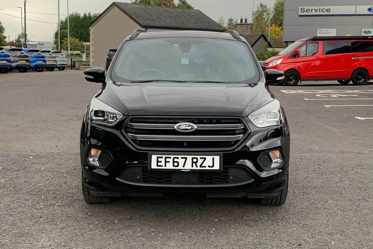 Ford Kuga 2.0 Tdci 180PS St-line X Auto AWD in Bl - Image 4