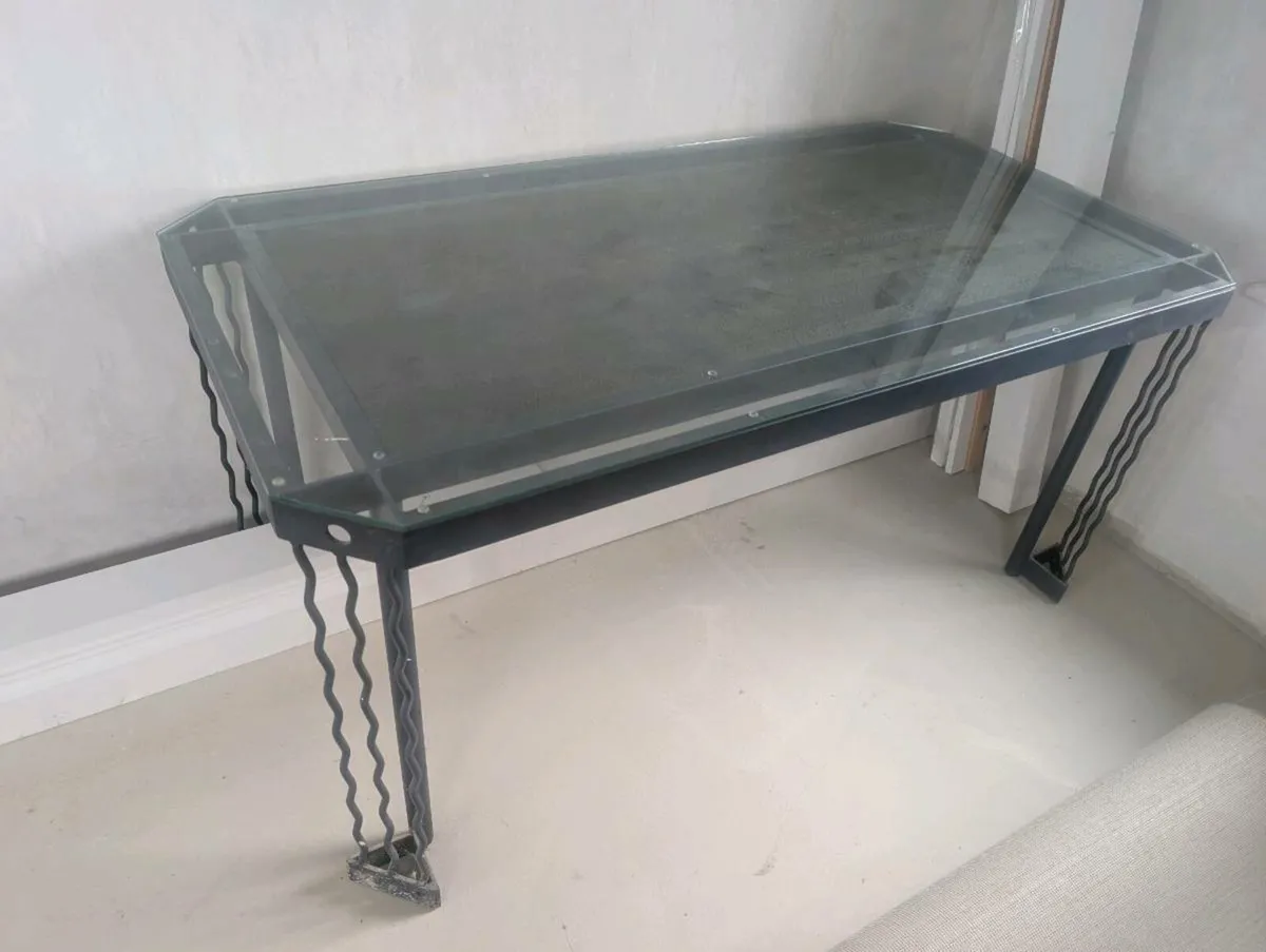 6 seater table - Image 3