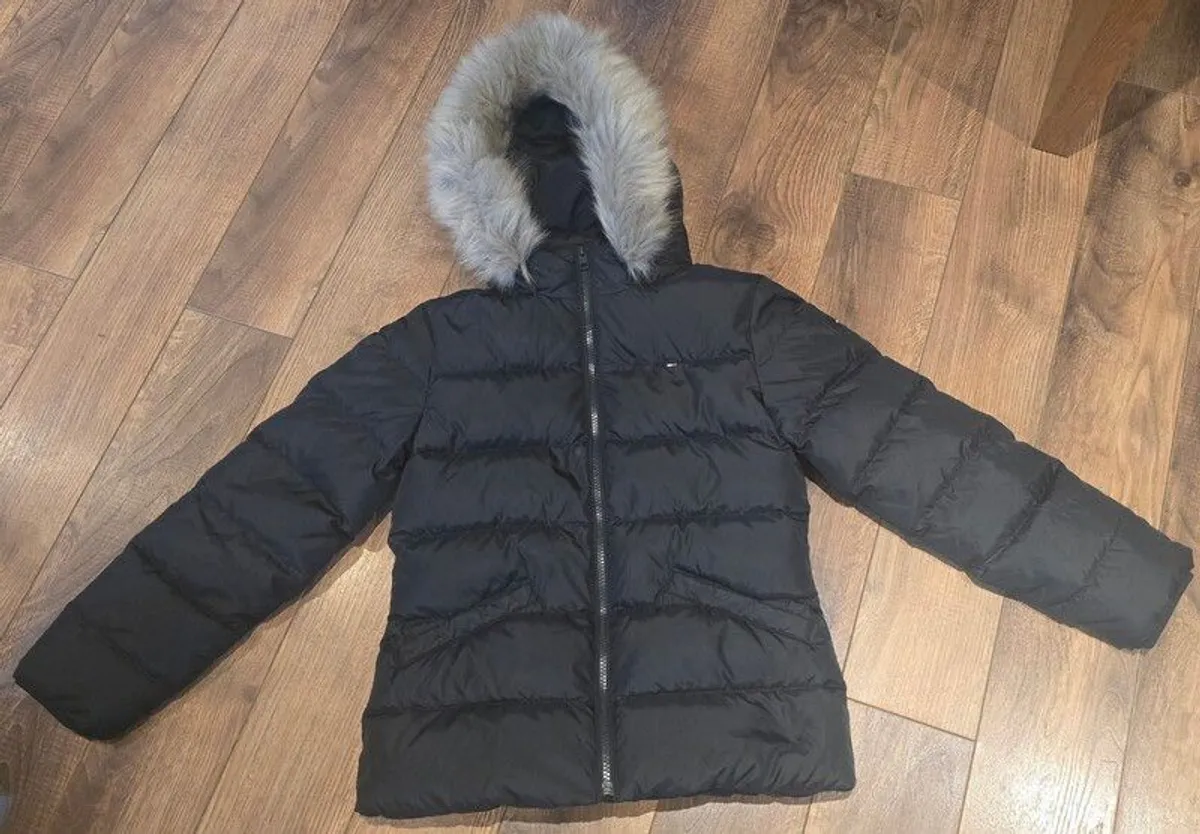 Girls Hilfiger Down jacket age 12-13 - Image 1