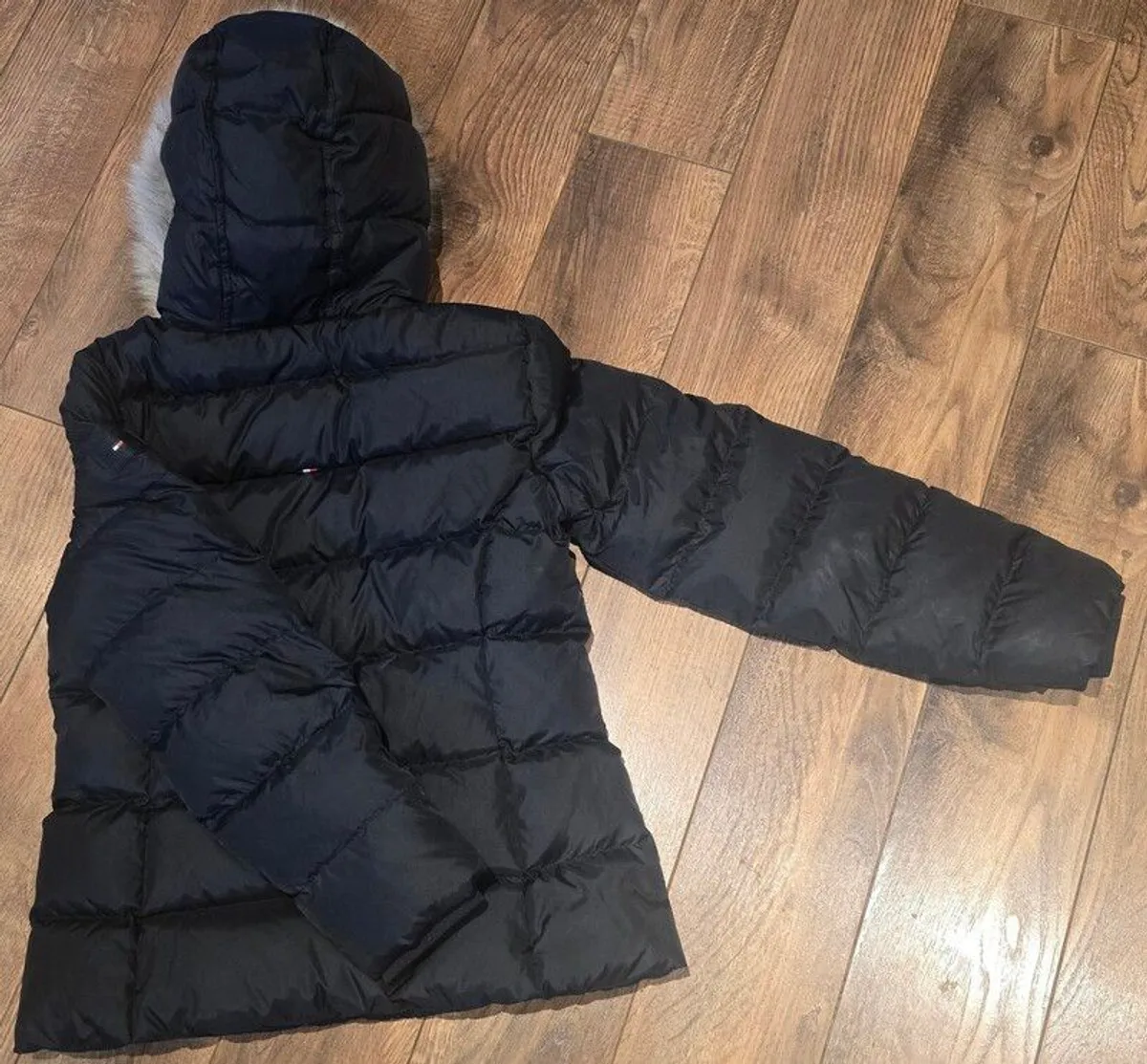 Girls Hilfiger Down jacket age 12-13 - Image 3