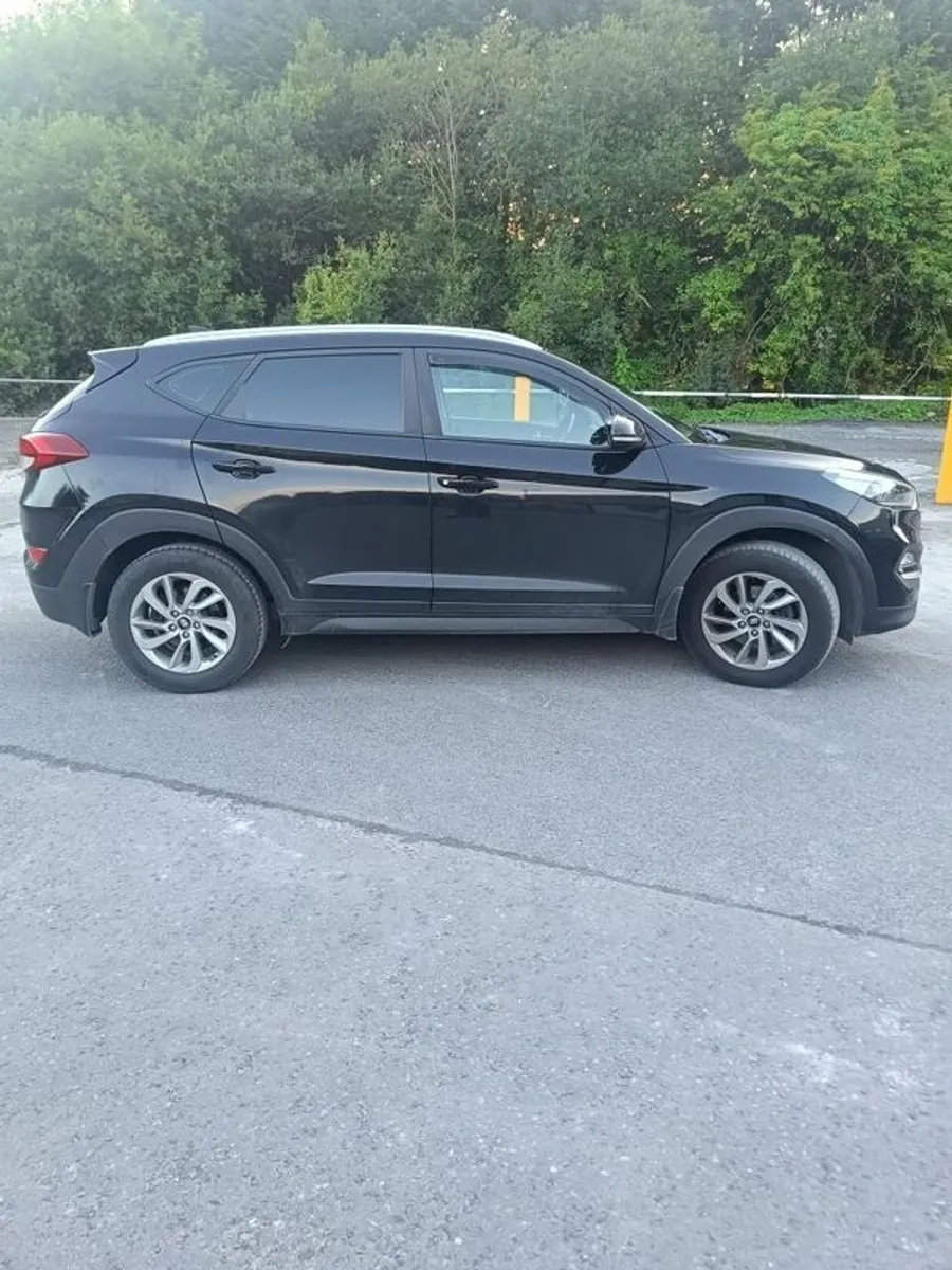 Hyundai Tucson 1.7diesel - Image 2