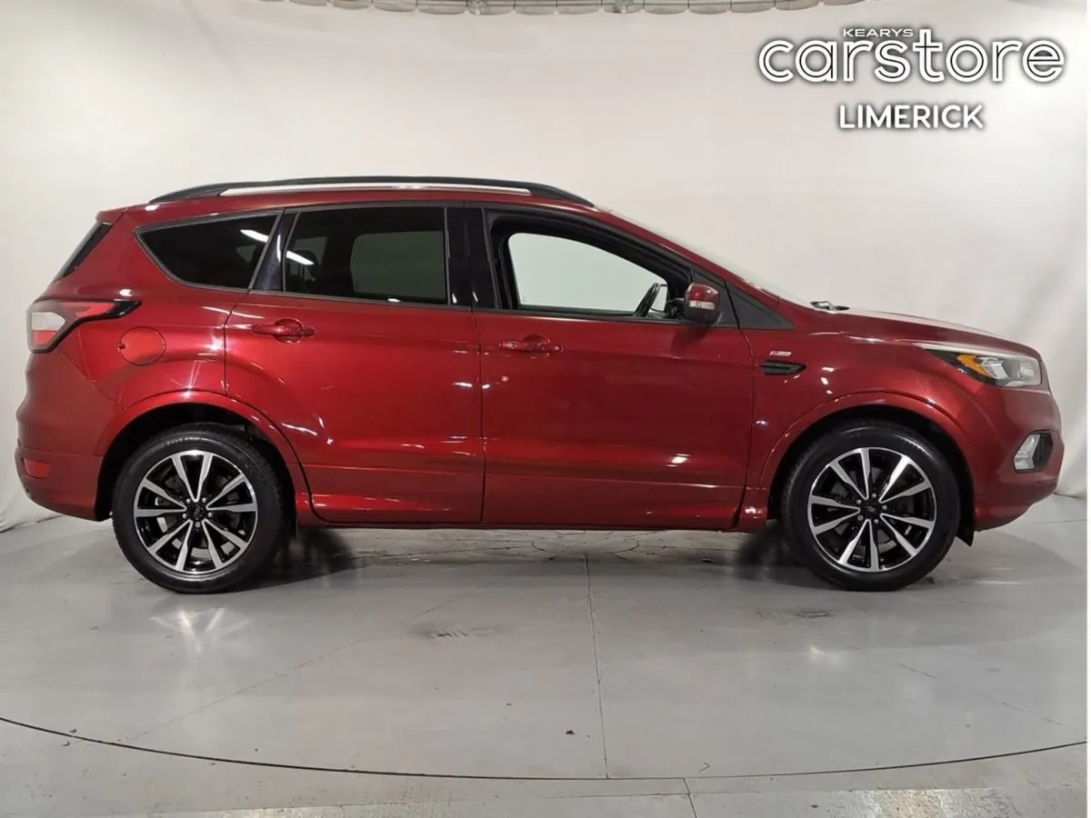 Ford Kuga 1.5tdci 120PS FWD St-line - Image 2