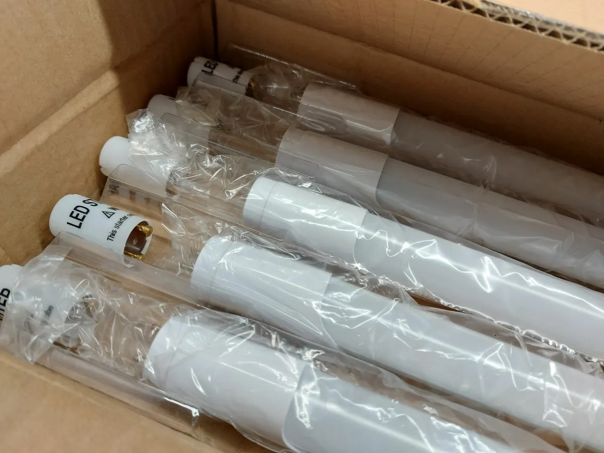 Online Auction Of LED Tube Light & More! - Image 1
