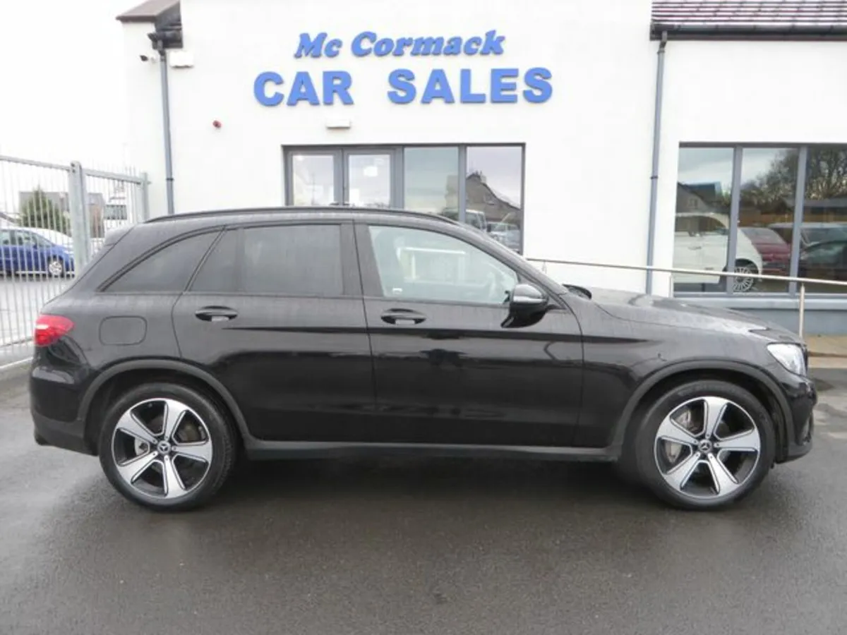 Mercedes-Benz GLC 220D 4matic Urban Edition 5DR - Image 2