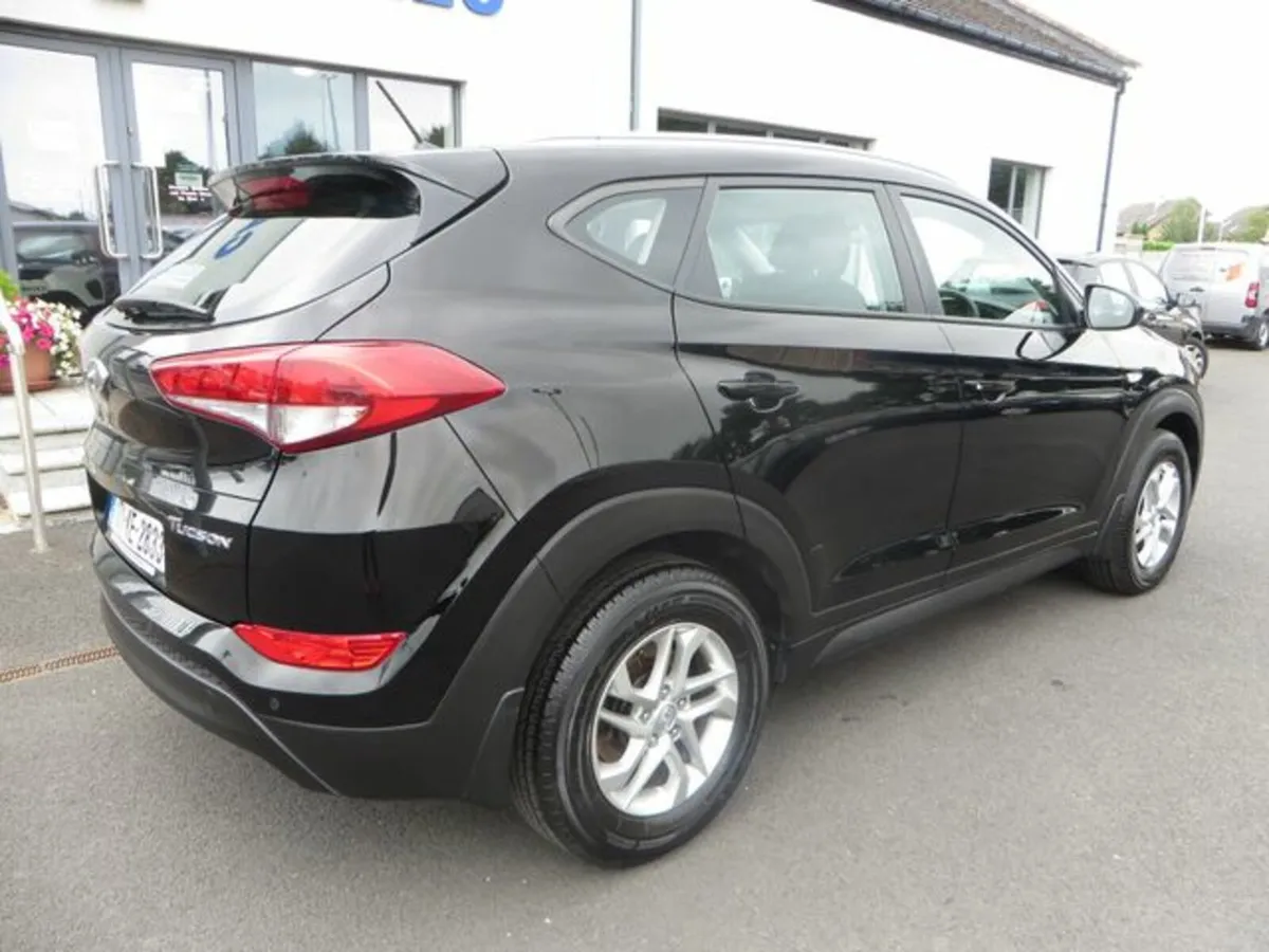 Hyundai Tucson Comfort 5DR - Image 3