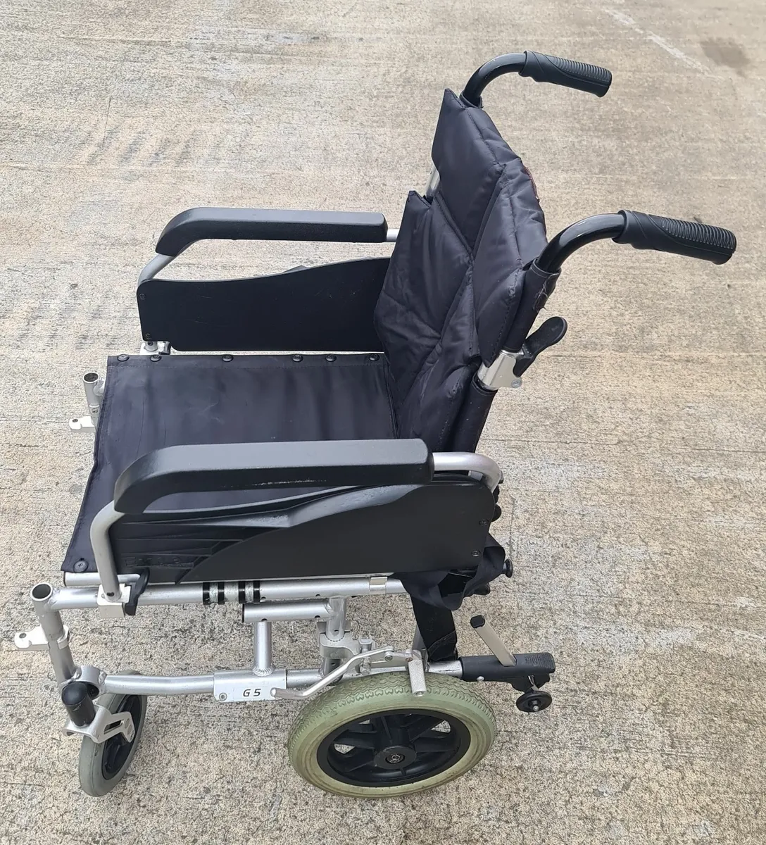 Medical Lightweight Excel Folding Wheelchair - Image 3