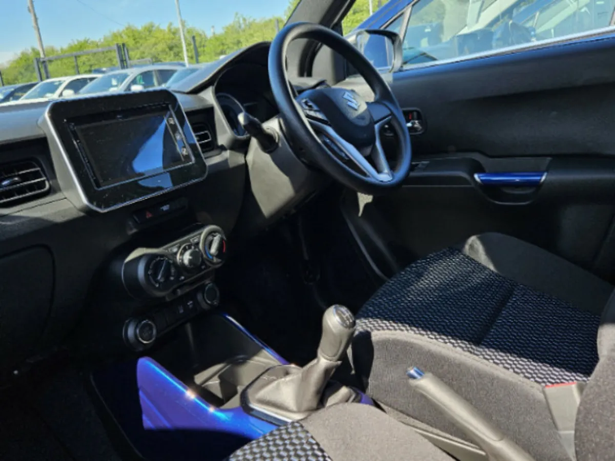 Suzuki Ignis AUTOMATIC SZT - Image 4
