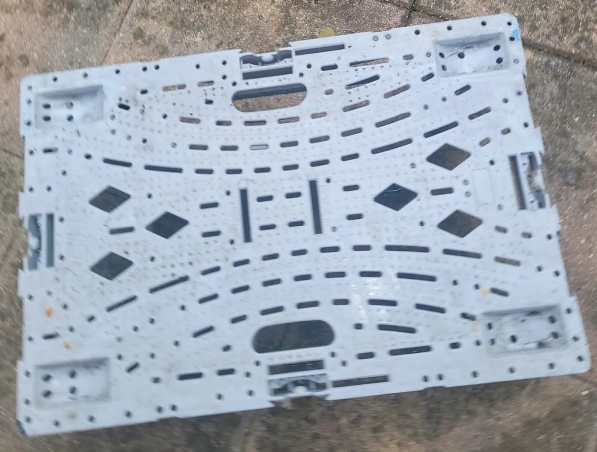 Small Doilies 25e each - Image 4