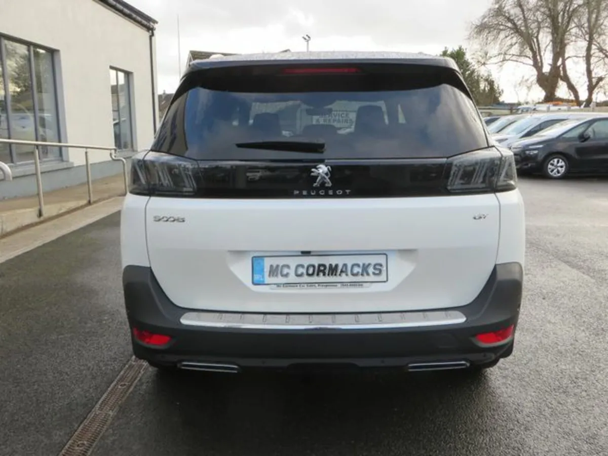 Peugeot 5008 GT 7 SEATER AUTO 1.5 Bluedrive - Image 4