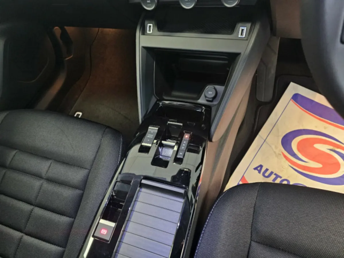 Citroen C4 MHEV AUTOMATIC - Image 4