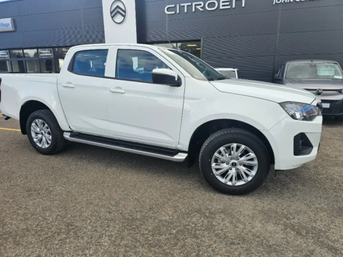 Isuzu D-Max 1.9 - Image 1