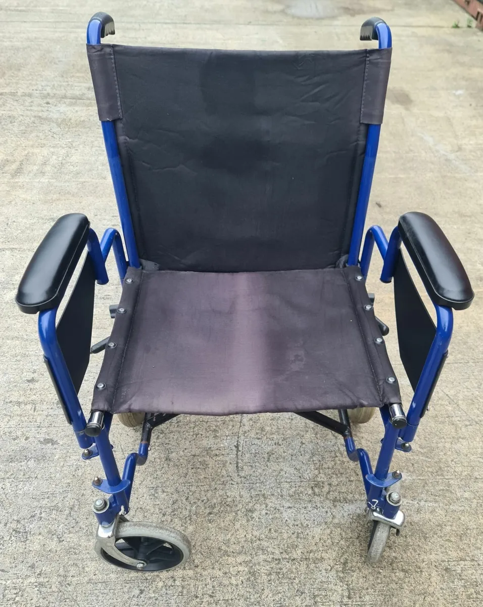 Homecare Medical Lightweight Ferno Compact Chair - Image 1