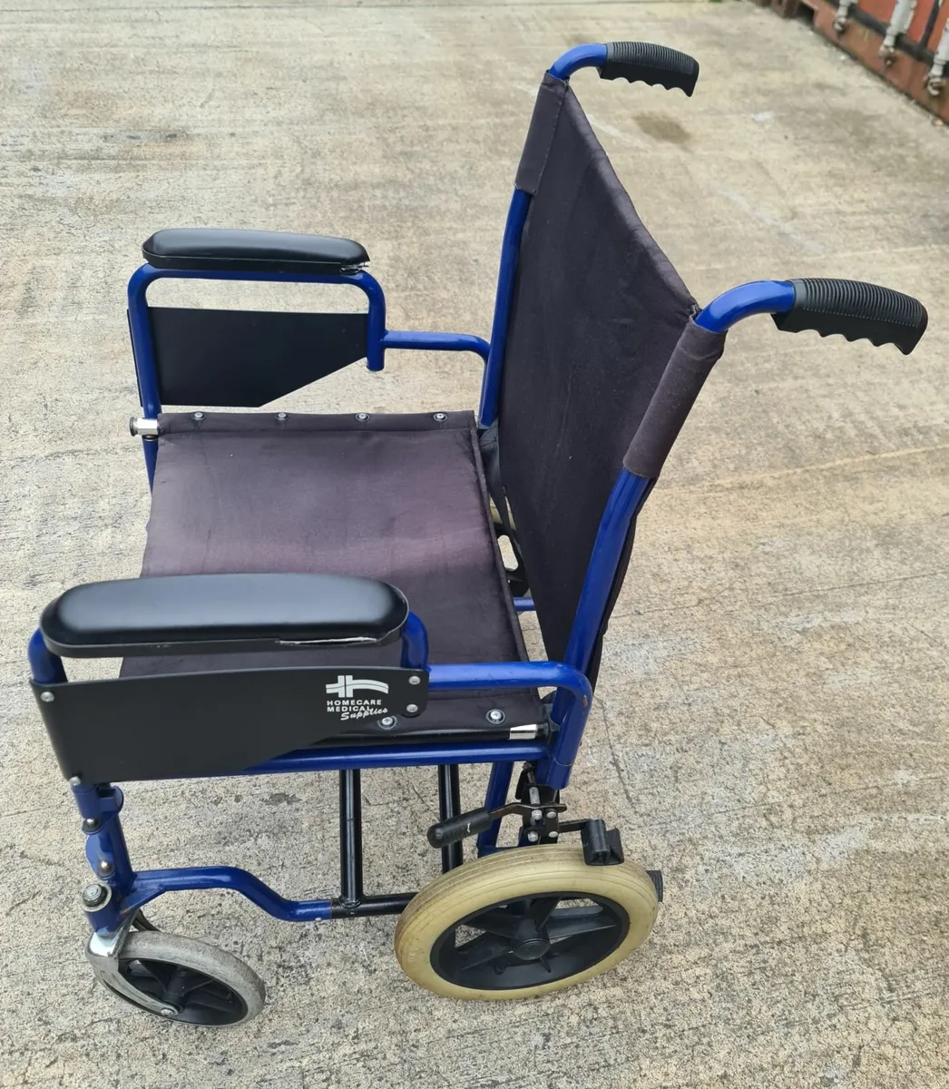 Homecare Medical Lightweight Ferno Compact Chair - Image 2