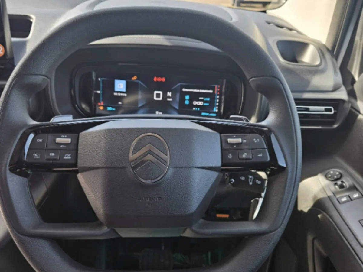 Citroen Berlingo AUTOMATIC - Image 3
