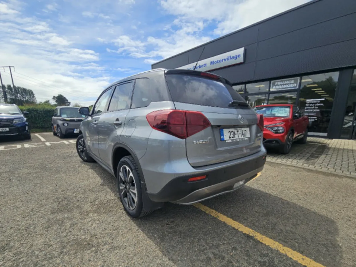 Suzuki Vitara 4x4 AUTOMATIC - Image 2