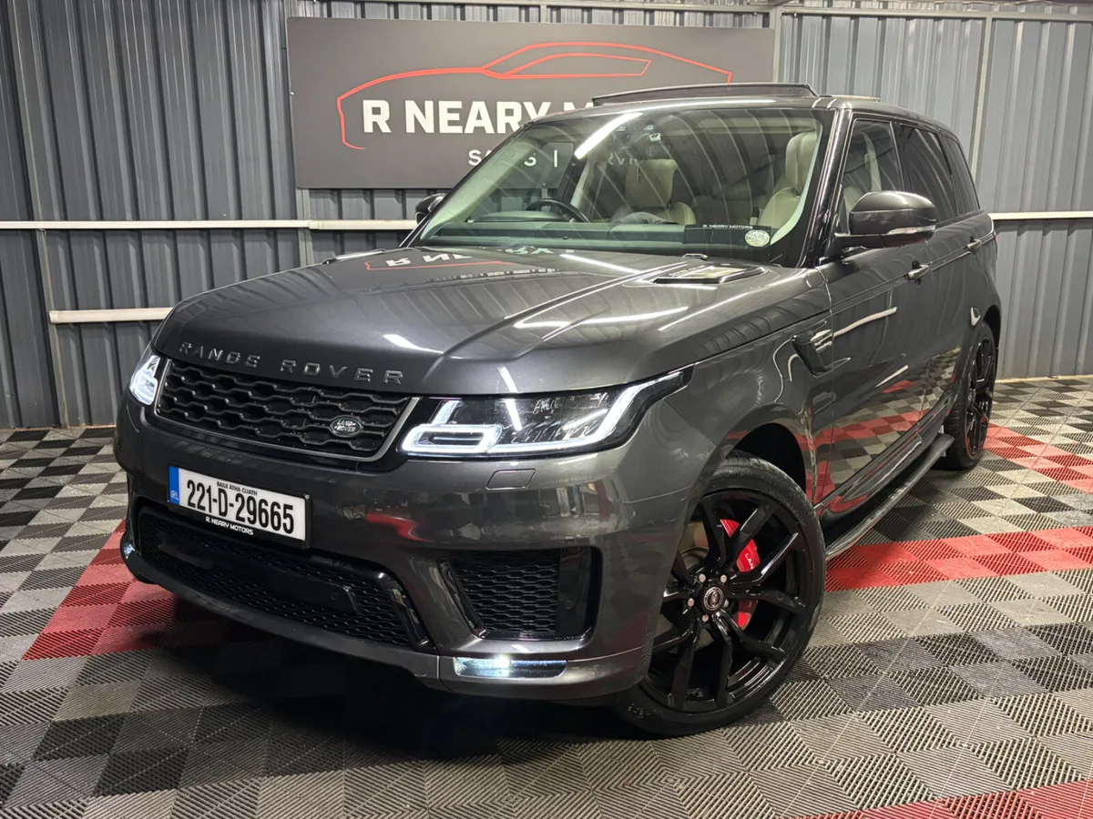 2022 221D Land Rover Range Rover P400e HSE Auto - Image 1