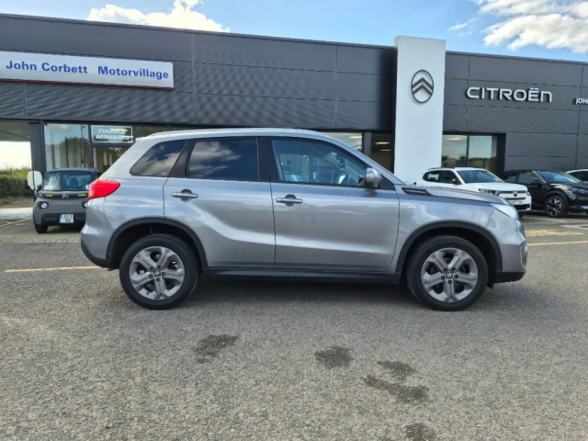 Suzuki Vitara DIESEL SZT - Image 4