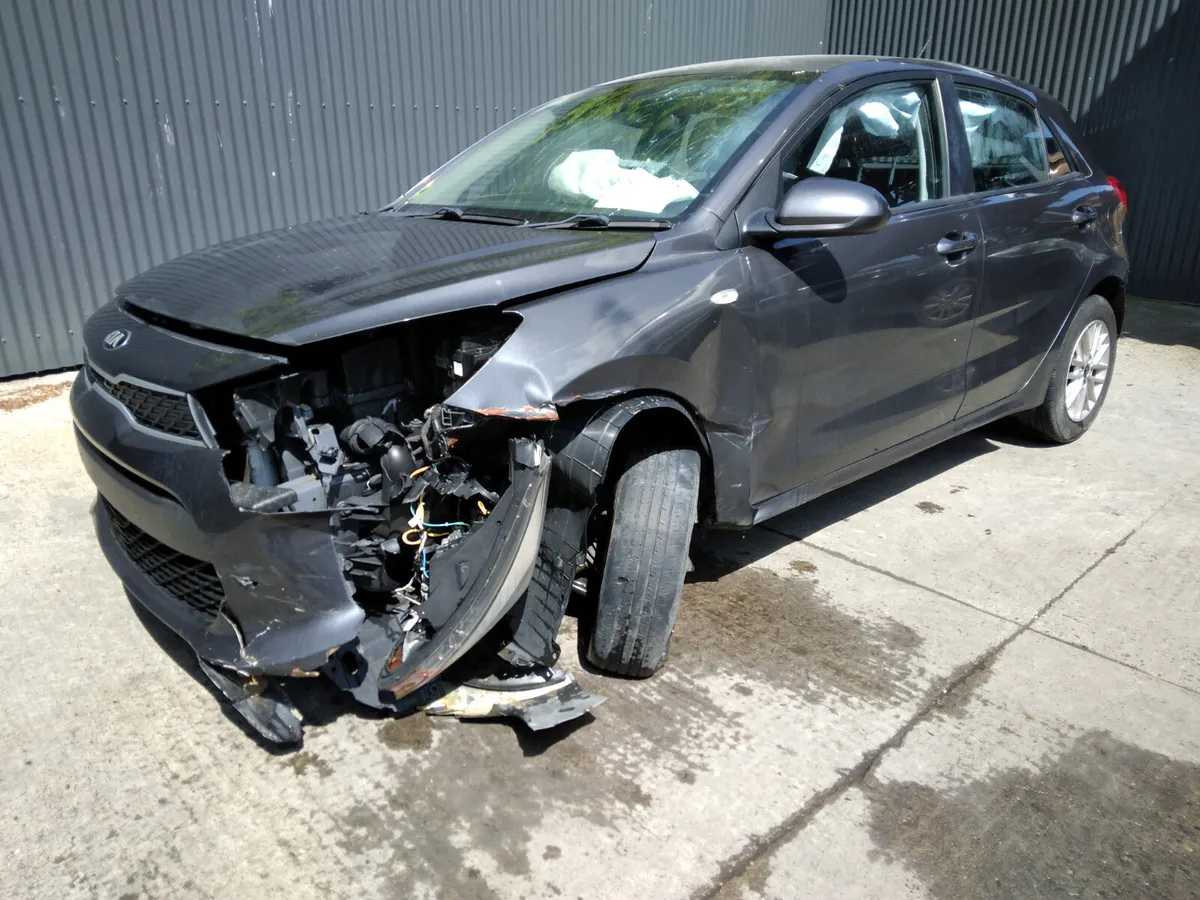 2017 Kia Rio 1.4 Diesel Breaking/Dismantling - Image 1