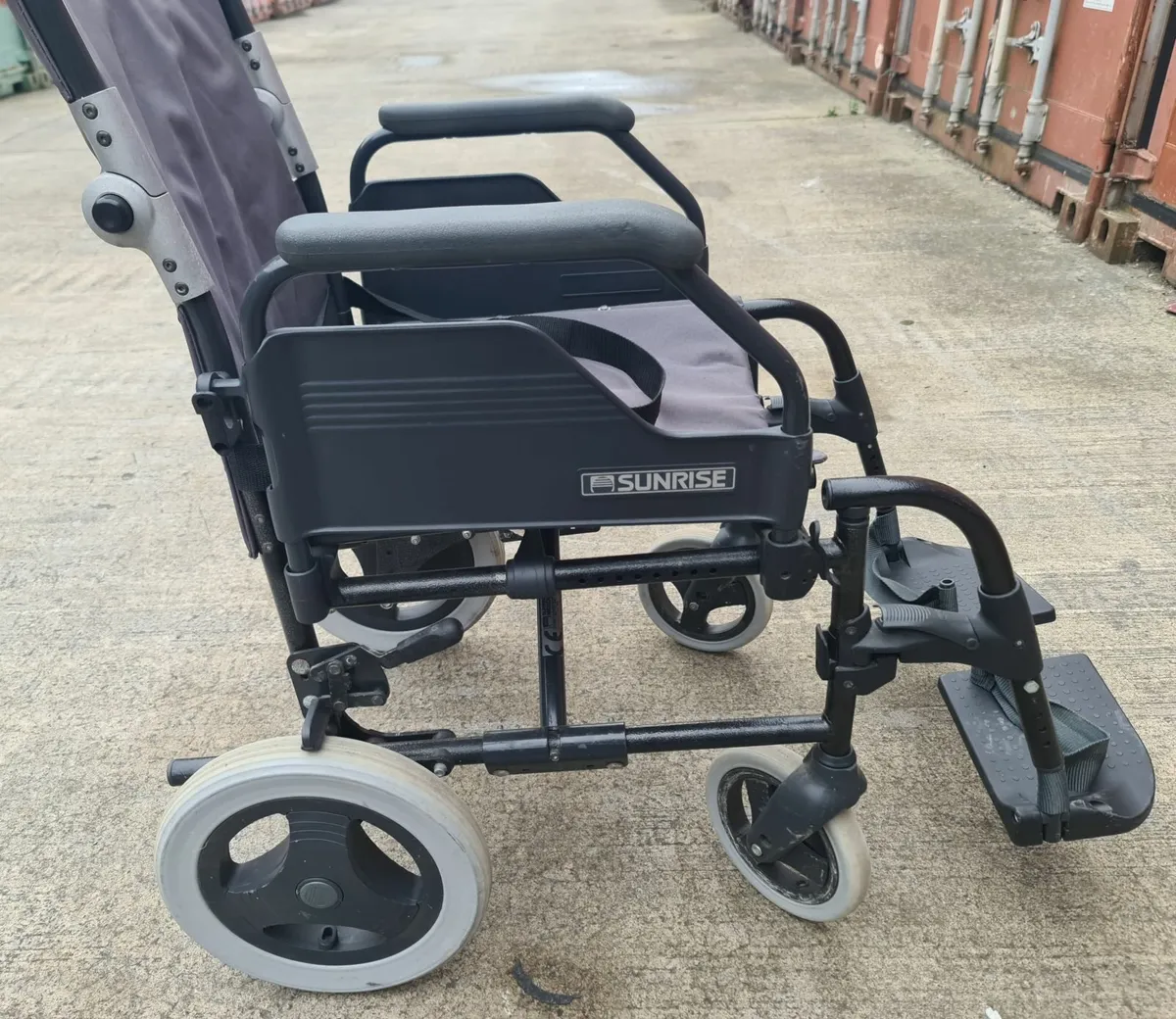 Sunrise Medical Lightweight Folding Wheelchair - Image 4