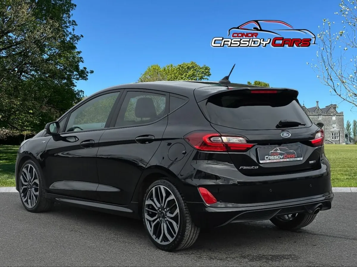 Ford Fiesta ST-LINE X EDITION *TOP SPEC* - Image 3