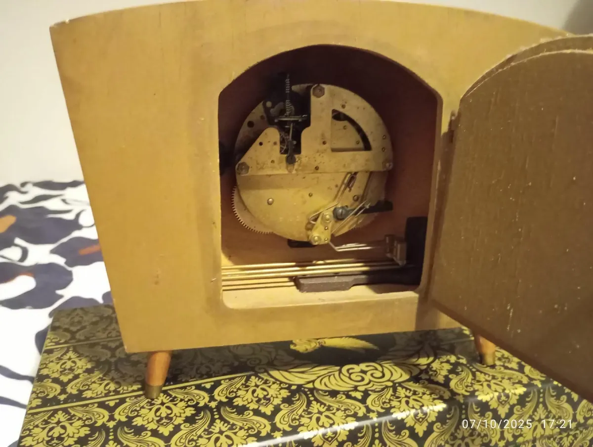 Clock - Image 2