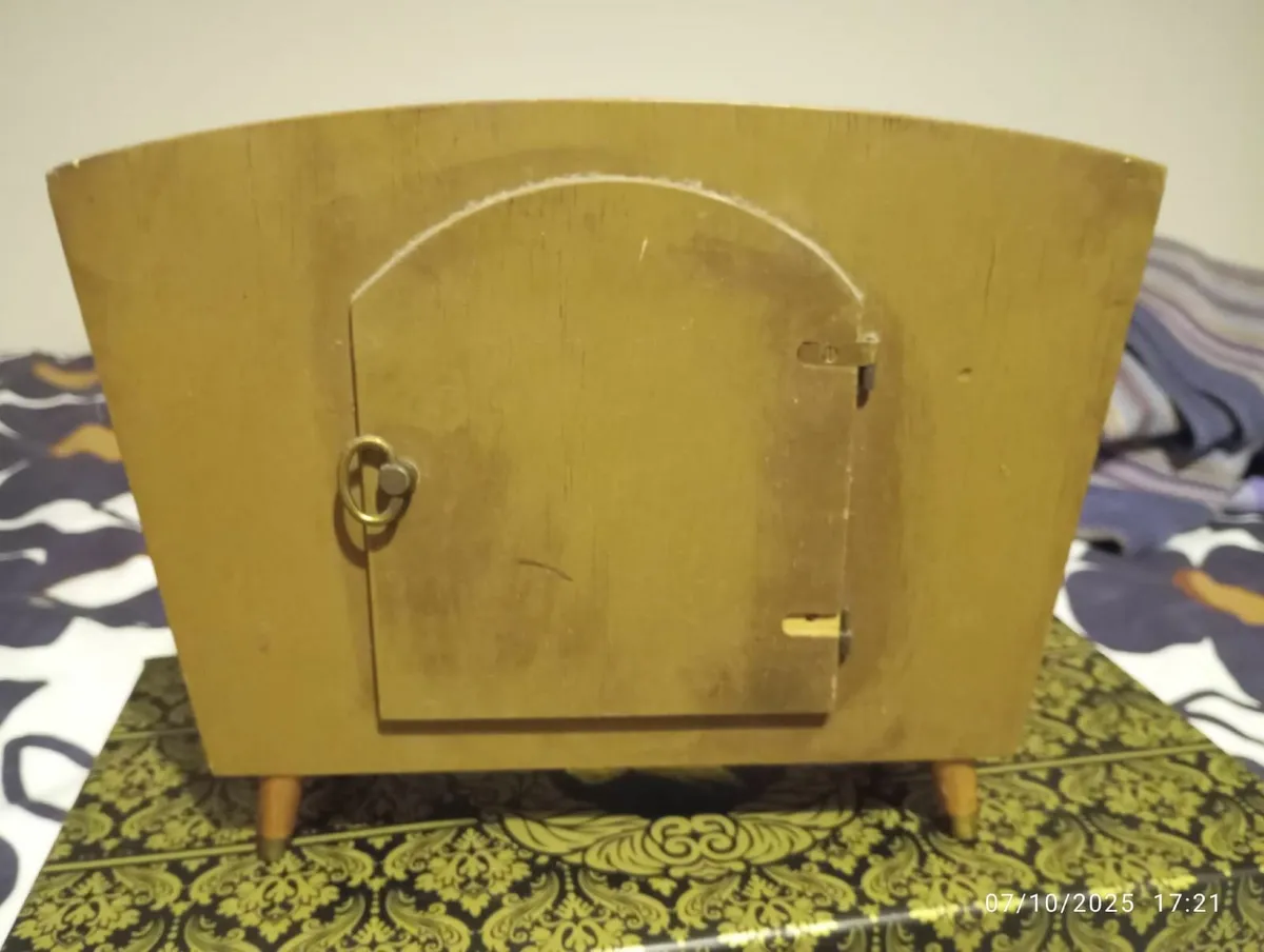 Clock - Image 3