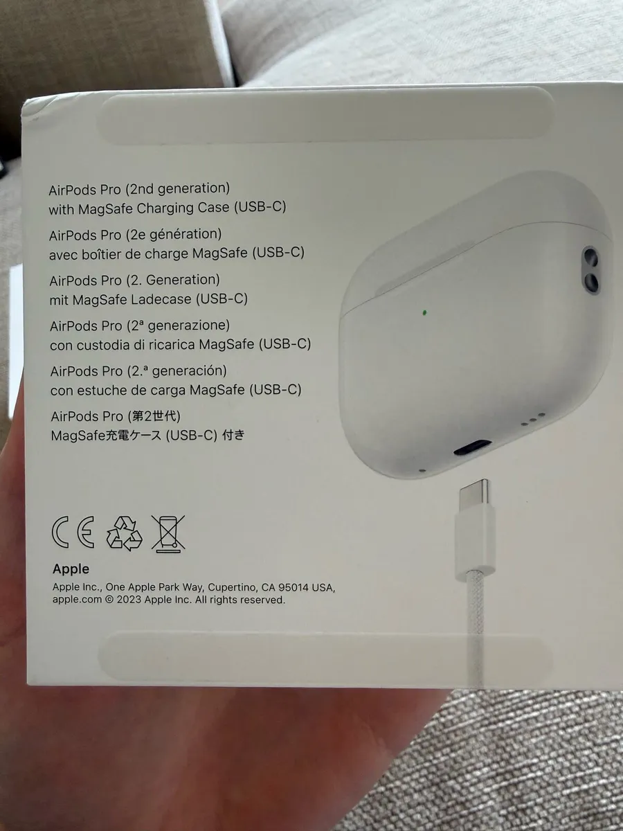 AirPods Pro2 with USB-C - Image 2