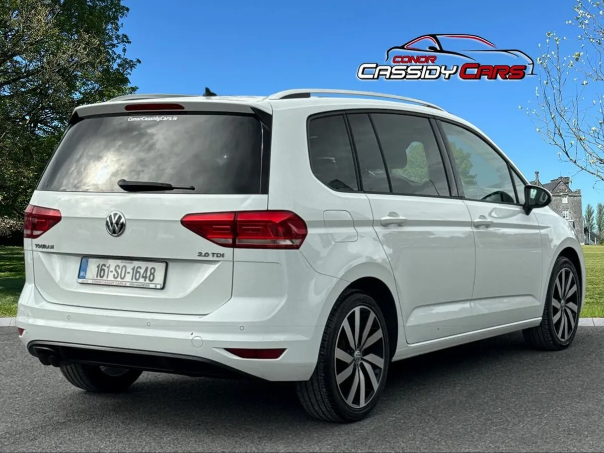 Volkswagen Touran 2.0 TDI SE Family BMT ** SUNROOF - Image 2