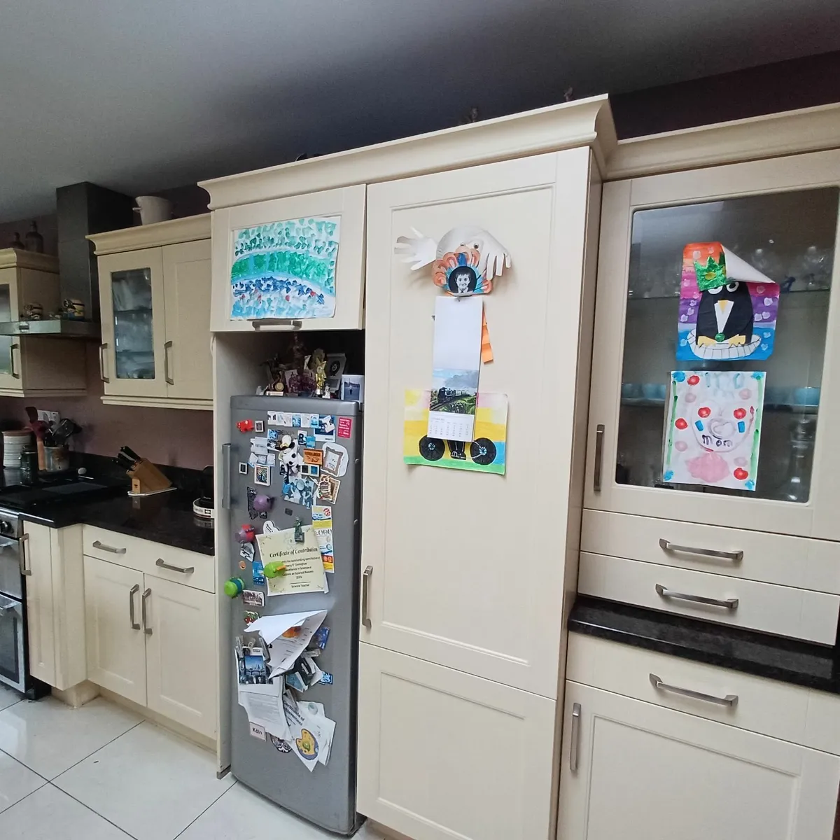 Classic Cream Nobila Kitchen & silestone counter - Image 2