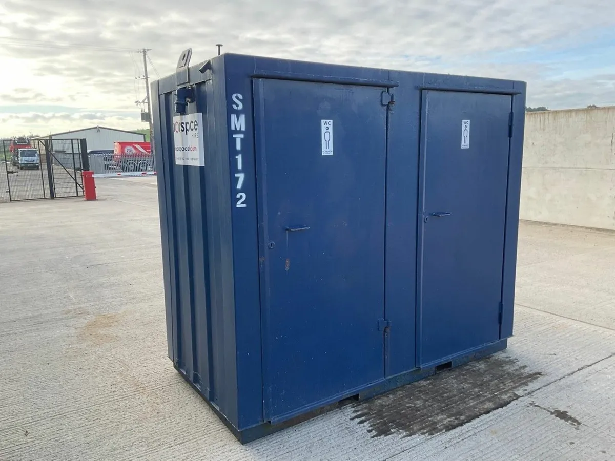 8ft x 4ft ANTI VANDAL DOUBLE MAINS SITE TOILET - Image 1