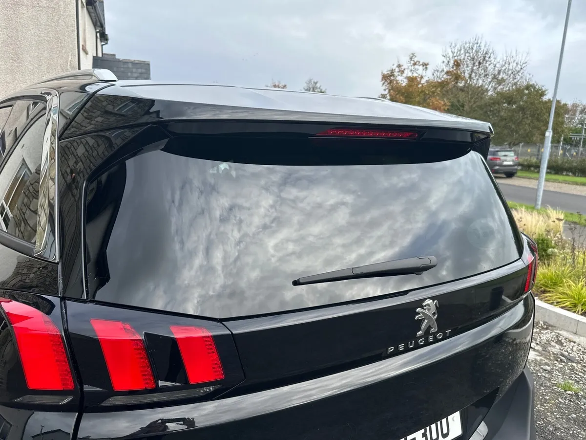 Peugeot 5008 2024 - 3 yr warranty - Image 3