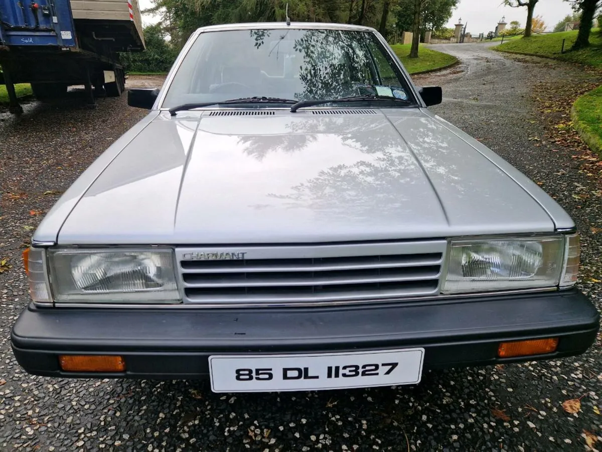 daihatsu charmant - Image 2