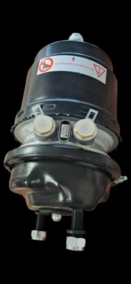 24/24 Spring Disc Brake Chamber DAF Scania Volvo - Image 1