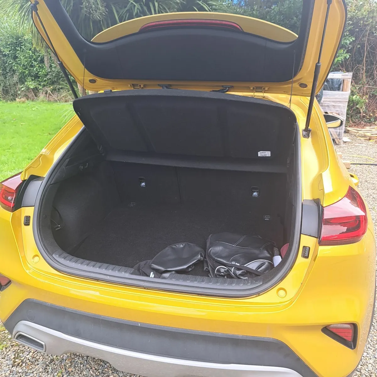 Kia XCeed 2021 - Image 2