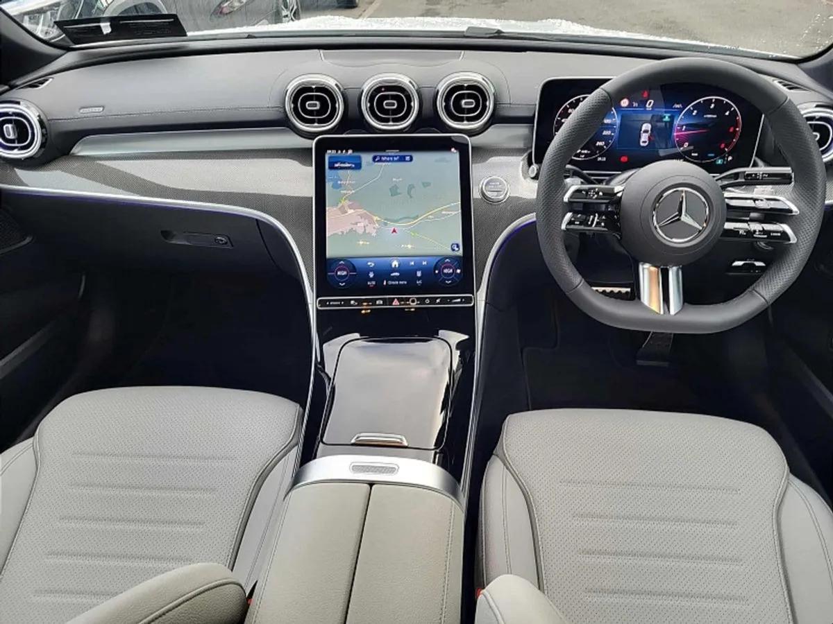 Mercedes-Benz C-Class C200d AMG Liene Plus Editio - Image 4