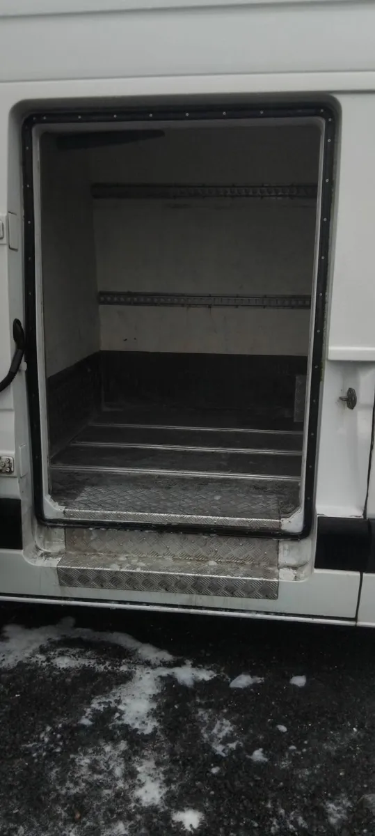 Mercedes-Benz Sprinter 20143 - Image 3