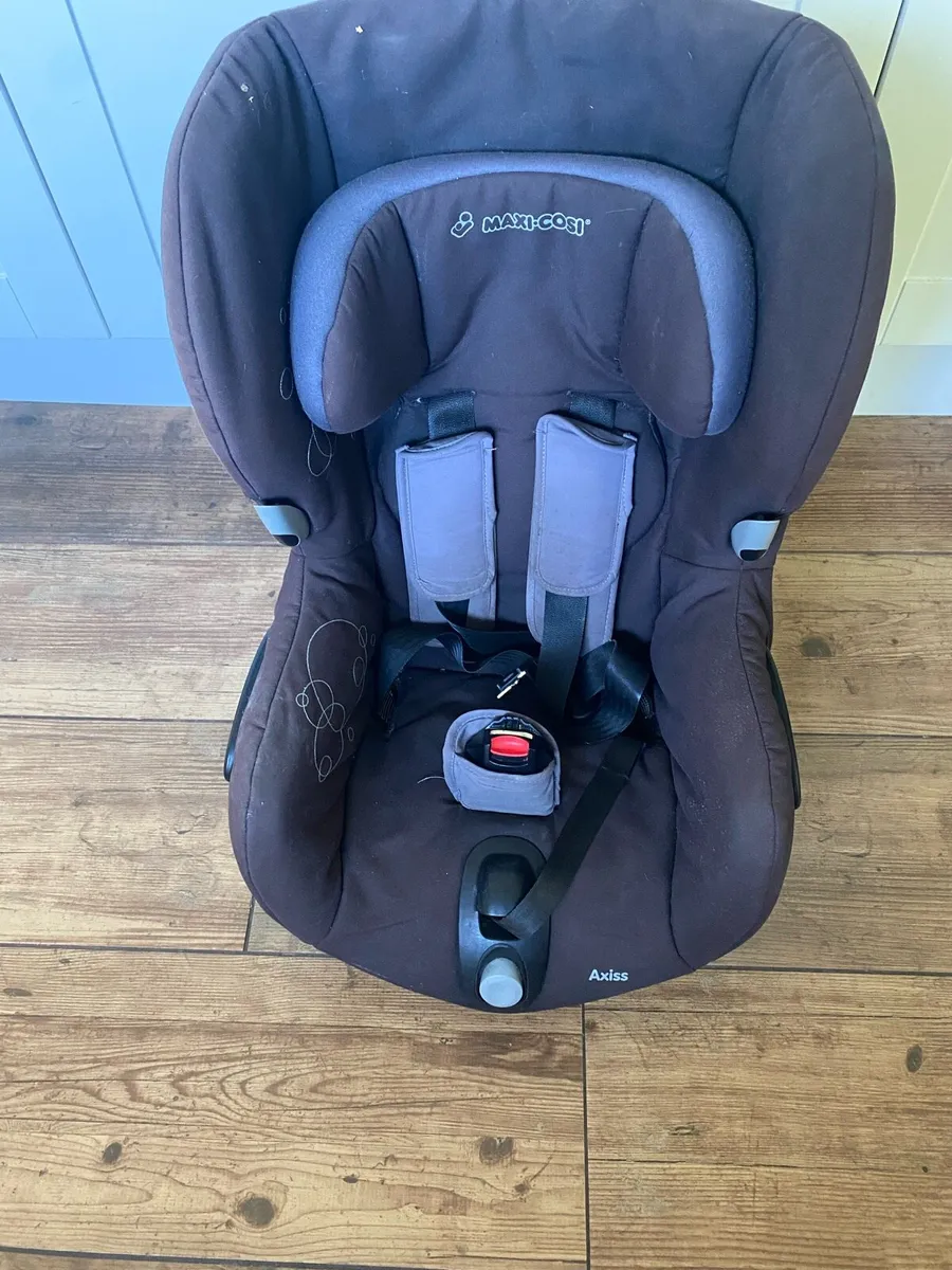 Car seat - Image 2