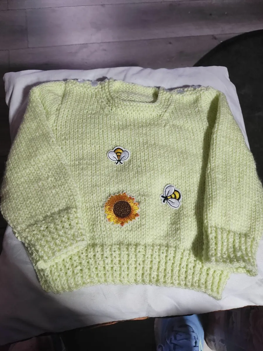 Baby hand knitted cardigans - Image 4