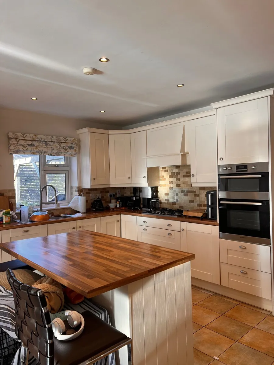 Kitchen - Image 4