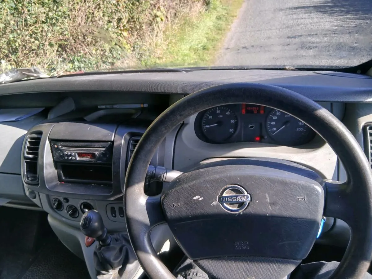06 nissan primastar highroof 12m DOE - Image 4