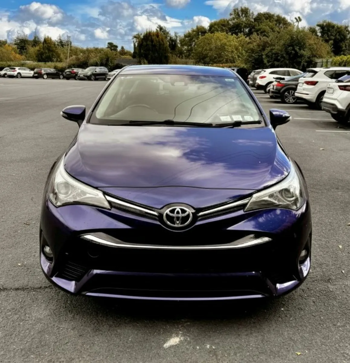 Toyota Avensis 2015 - Image 1