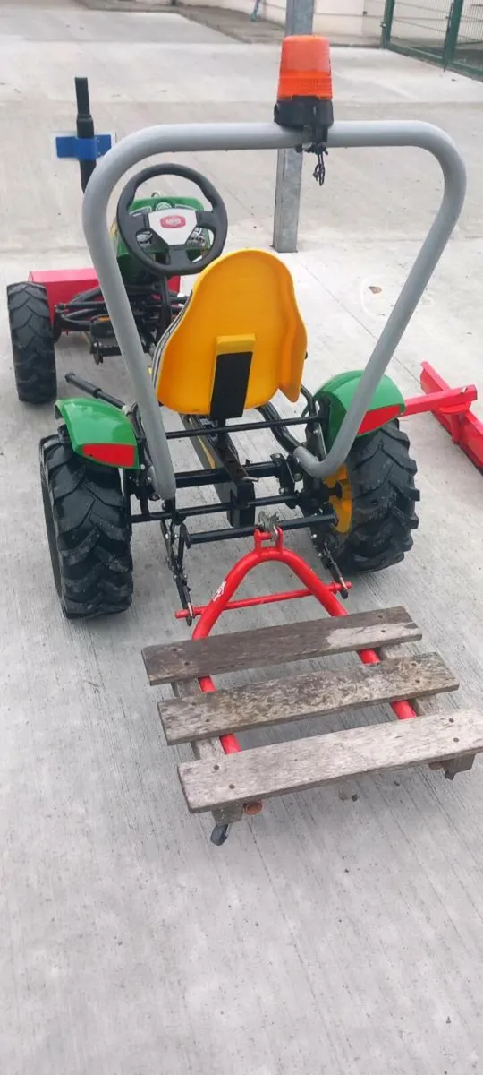 Berg John Deere go kart - Image 2