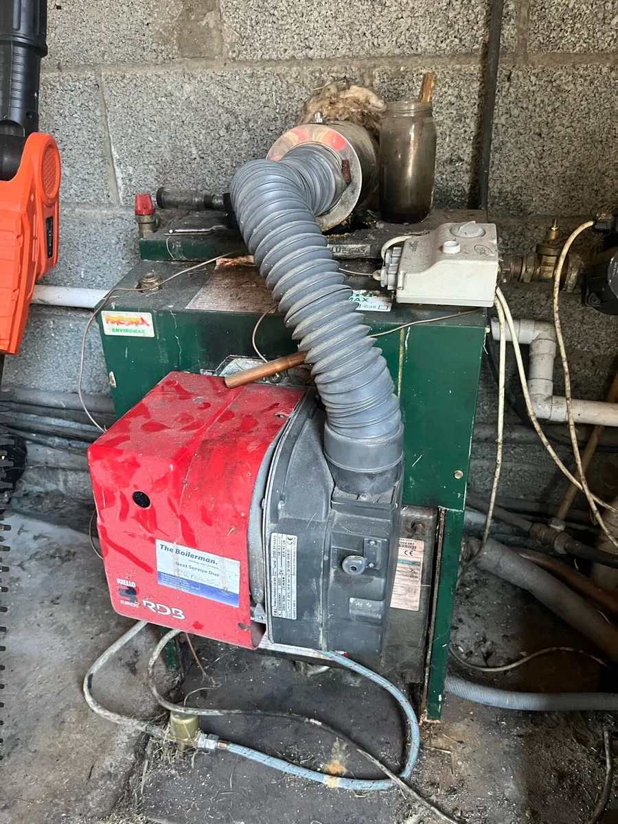 Oil boiler - Image 1