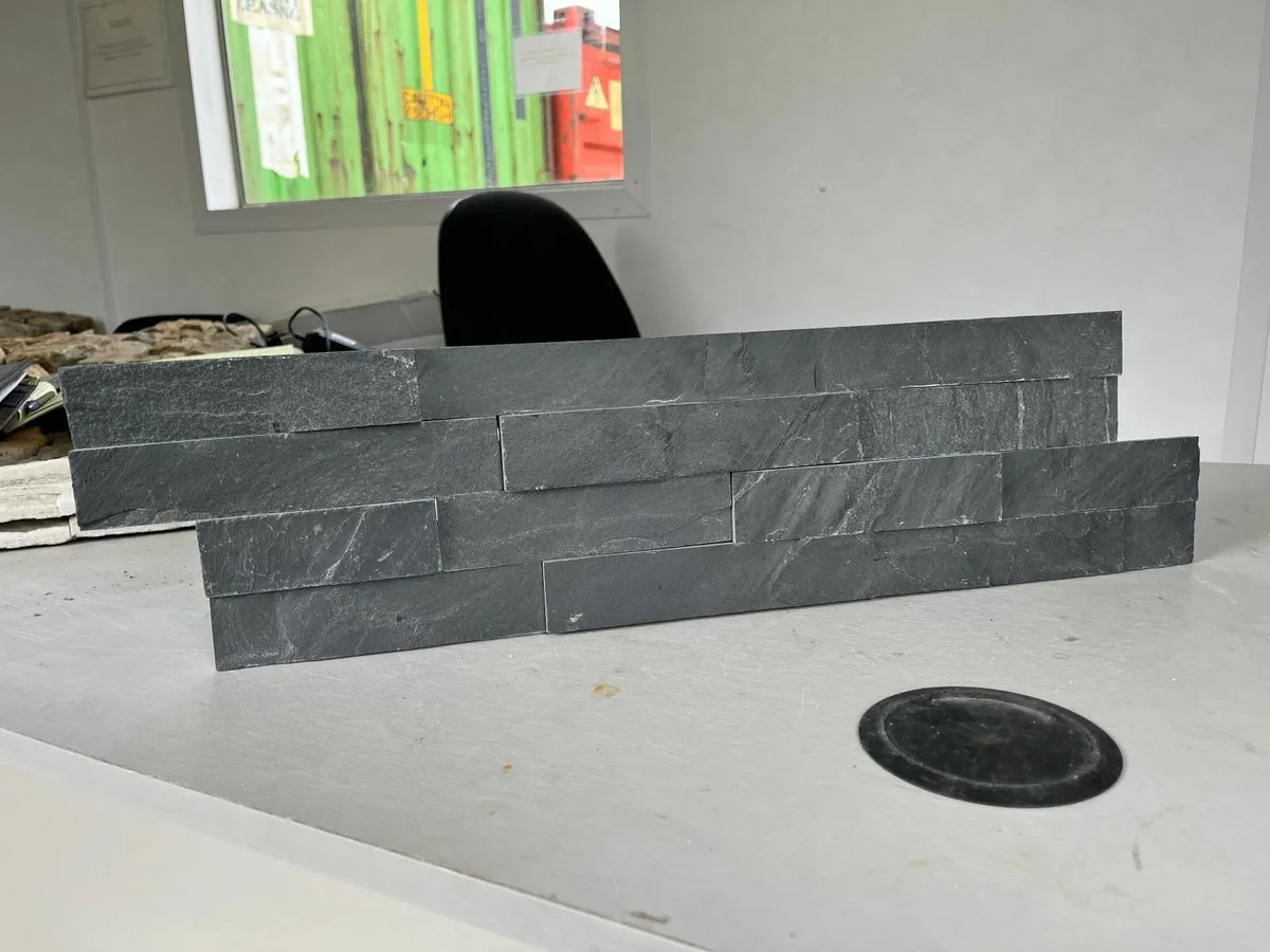 Black / Charcoal Split Face cladding tiles - Image 4