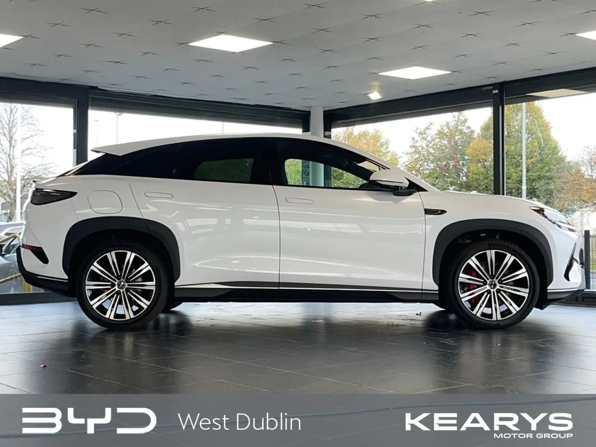 BYD SEALION 7 0.0 Litre Electric - Image 3