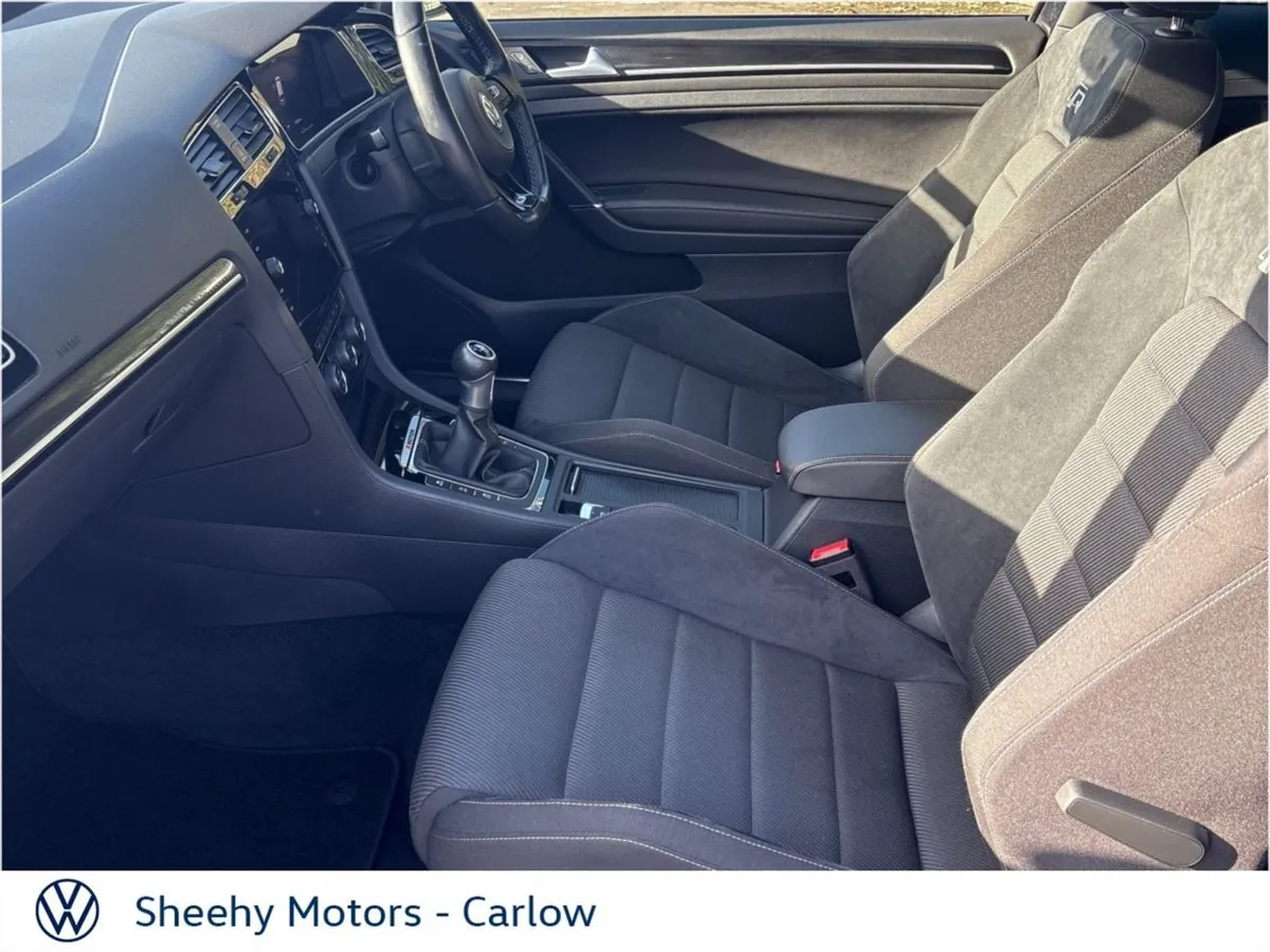 Volkswagen Golf 2.0tsi  R  3DR 310HP 4motion - Image 4