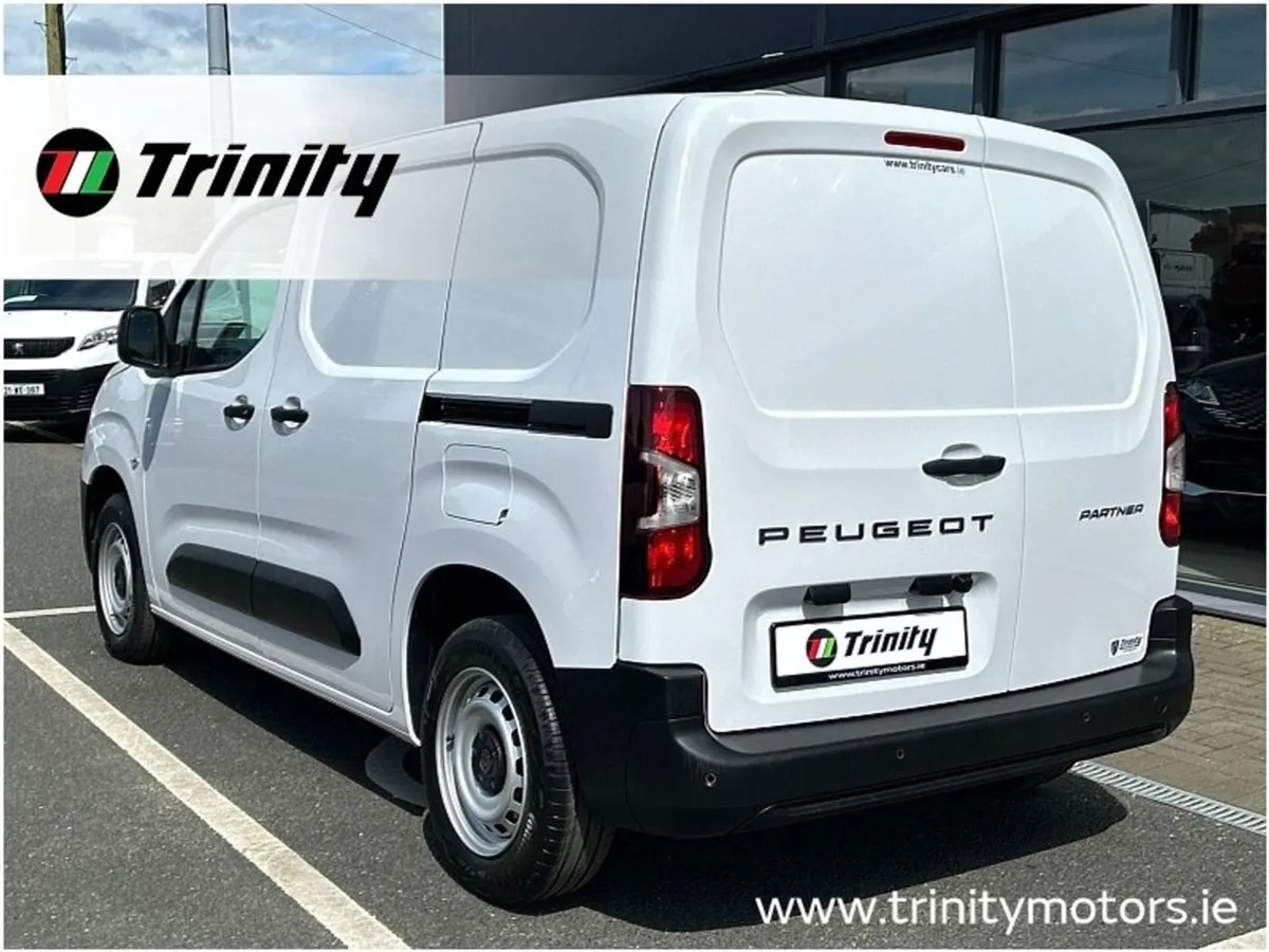 Peugeot Partner Demo 252  Partner PRO Plus 1.5 HD - Image 3