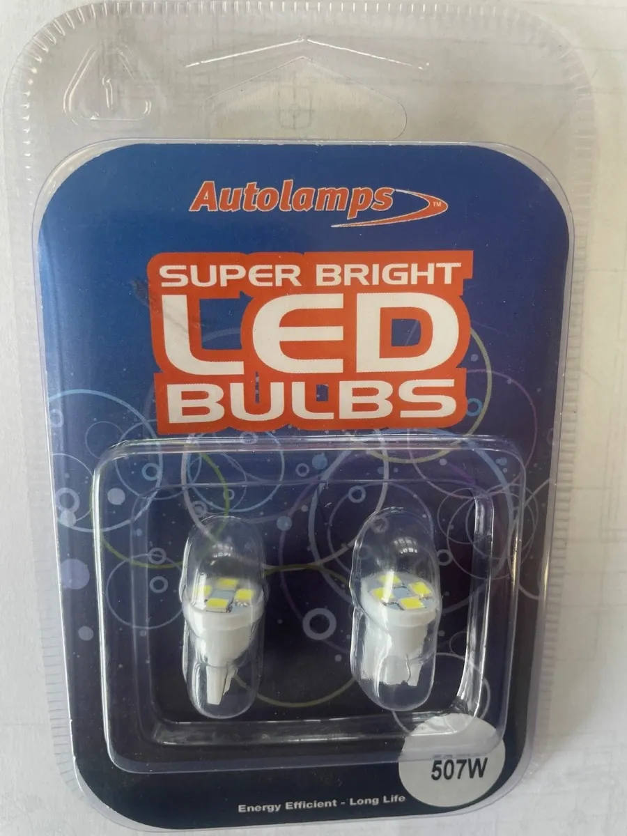 AUTOLAMPS LED BULB SUPER BRIGHT- 24V 4-LED - WHITE - Image 1