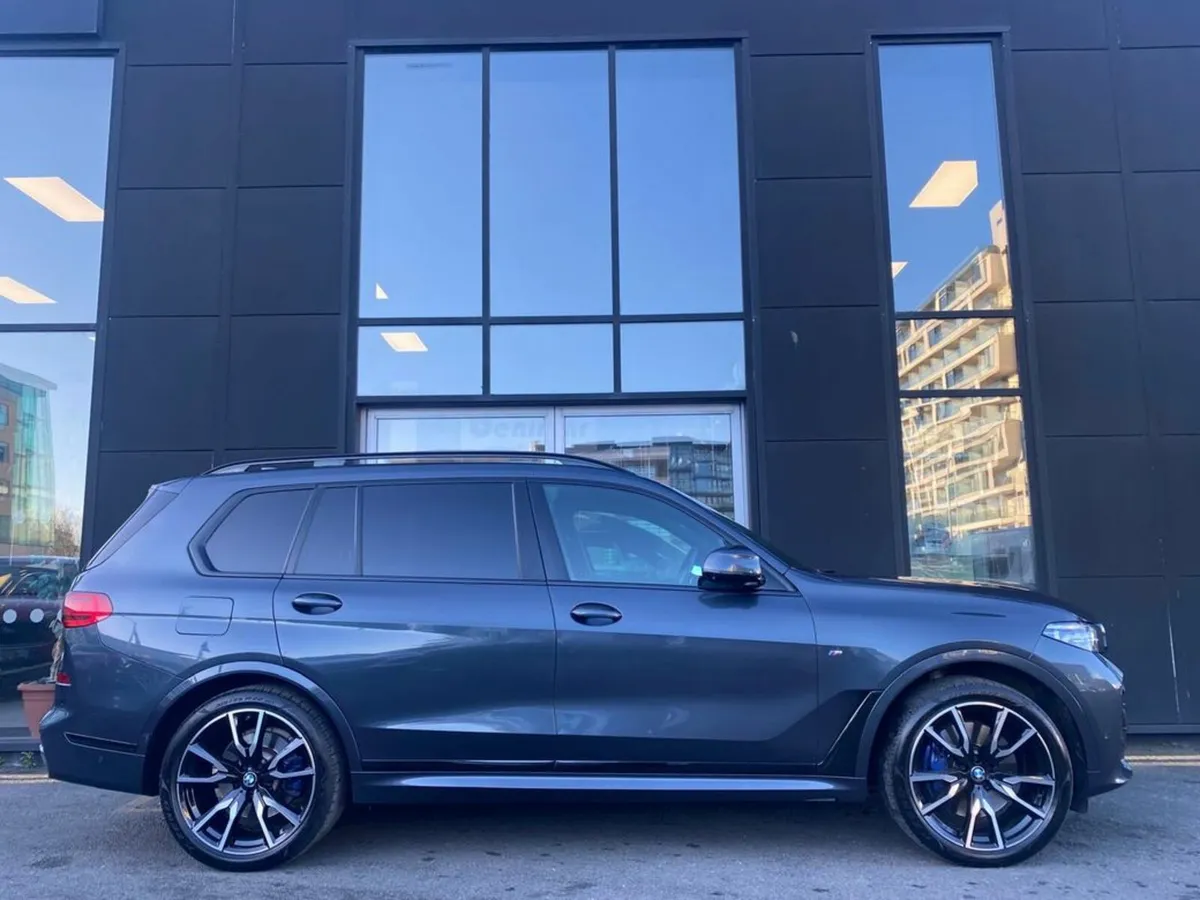 BMW X7 40i M-Sport Pro xDrive Auto - Image 4